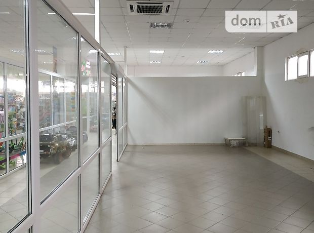 Торговая площадь в Виноградове, Миру 33, цена аренды: 9 000 грн за объект фото 1 Торговая площадь в Виноградове, Миру 33, цена аренды: 9 000 грн за объект фото 1