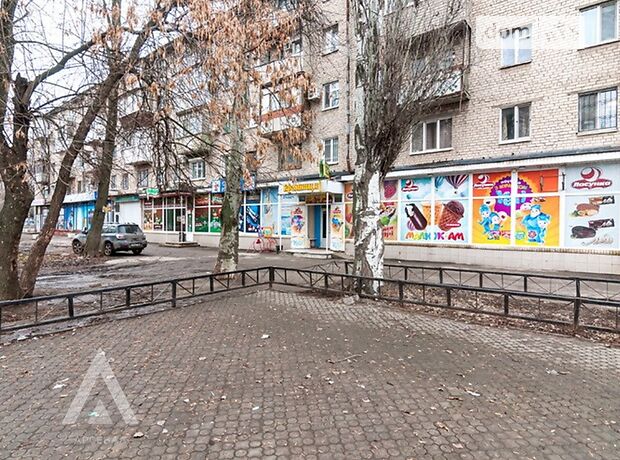 Торговая площадь в Запорожье, сдам в аренду по Днепровское шоссе 48, район Днепровский (Ленинский), цена: 20 000 грн за объект фото 1 Торговая площадь в Запорожье, сдам в аренду по Днепровское шоссе 48, район Днепровский (Ленинский), цена: 20 000 грн за объект фото 1