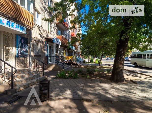 Торговая площадь в Запорожье, сдам в аренду по Красная улица 20а, район Шевченковский, цена: 10 000 грн за объект фото 1 Торговая площадь в Запорожье, сдам в аренду по Красная улица 20а, район Шевченковский, цена: 10 000 грн за объект фото 1