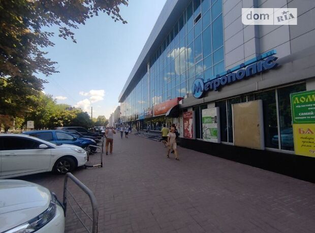 Торговая площадь в Чернигове, сдам в аренду по Мира проспект, район Центральный Рынок, цена: 97 680 грн за объект фото 1 Торговая площадь в Чернигове, сдам в аренду по Мира проспект, район Центральный Рынок, цена: 97 680 грн за объект фото 1