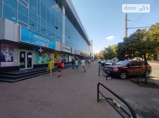 Торговая площадь в Чернигове, сдам в аренду по Мира проспект, район Центральный Рынок, цена: 97 680 грн за объект фото 1 Торговая площадь в Чернигове, сдам в аренду по Мира проспект, район Центральный Рынок, цена: 97 680 грн за объект фото 1