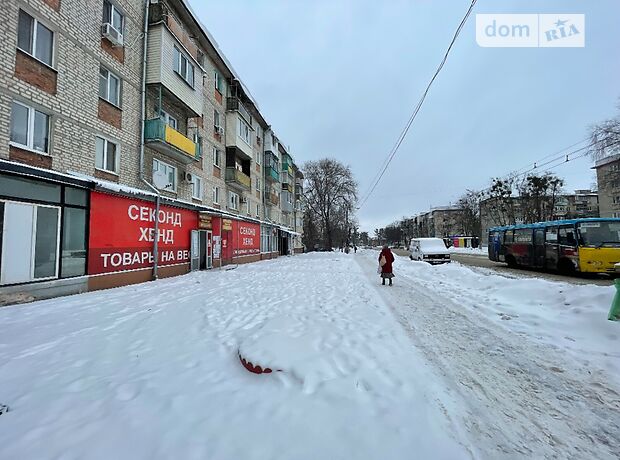 Торговая площадь в Харькове, сдам в аренду по Александровский (Косиора) проспект, район Индустриальный, цена: 40 000 грн за объект фото 1 Торговая площадь в Харькове, сдам в аренду по Александровский (Косиора) проспект, район Индустриальный, цена: 40 000 грн за объект фото 1