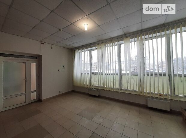 Торговая площадь в Ивано-Франковске, сдам в аренду по Тычины улица, район Центр, цена: 22 000 грн за объект фото 1 Торговая площадь в Ивано-Франковске, сдам в аренду по Тычины улица, район Центр, цена: 22 000 грн за объект фото 1
