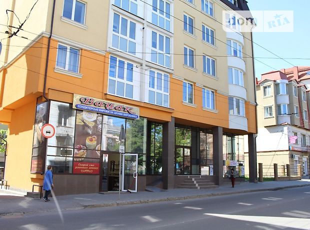 Торговая площадь в Тернополе, сдам в аренду по Хмельницького Богдана вулиця 3, район Центр, цена: договорная за объект фото 1 Торговая площадь в Тернополе, сдам в аренду по Хмельницького Богдана вулиця 3, район Центр, цена: договорная за объект фото 1