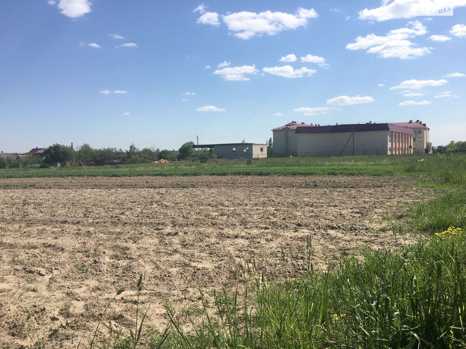 Оренда ділянки під житлову забудову в Зарічному, ціна: 29 654 грн за об’єкт фото 1 Оренда ділянки під житлову забудову в Зарічному, ціна: 29 654 грн за об’єкт фото 1