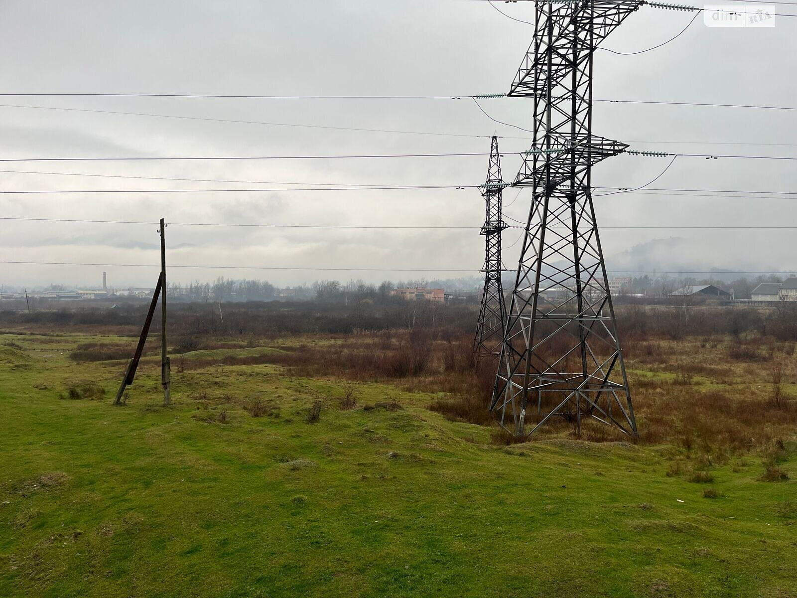 Аренда земли коммерческого назначения в Хусте, цена: 999 439 грн за объект фото 1