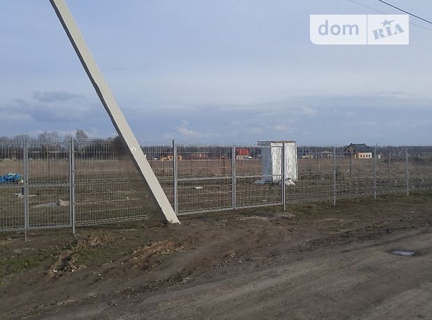 Аренда земли коммерческого назначения в селе Рованцы, цена: 2 800 грн за объект фото 1 Аренда земли коммерческого назначения в селе Рованцы, цена: 2 800 грн за объект фото 1