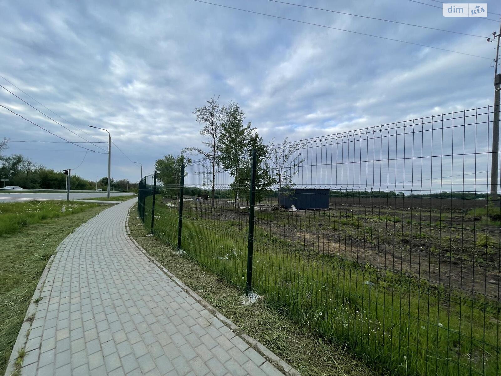 Оренда землі комерційного призначення в Острові, ціна: 900 000 грн за об’єкт фото 1 Оренда землі комерційного призначення в Острові, ціна: 900 000 грн за об’єкт фото 1