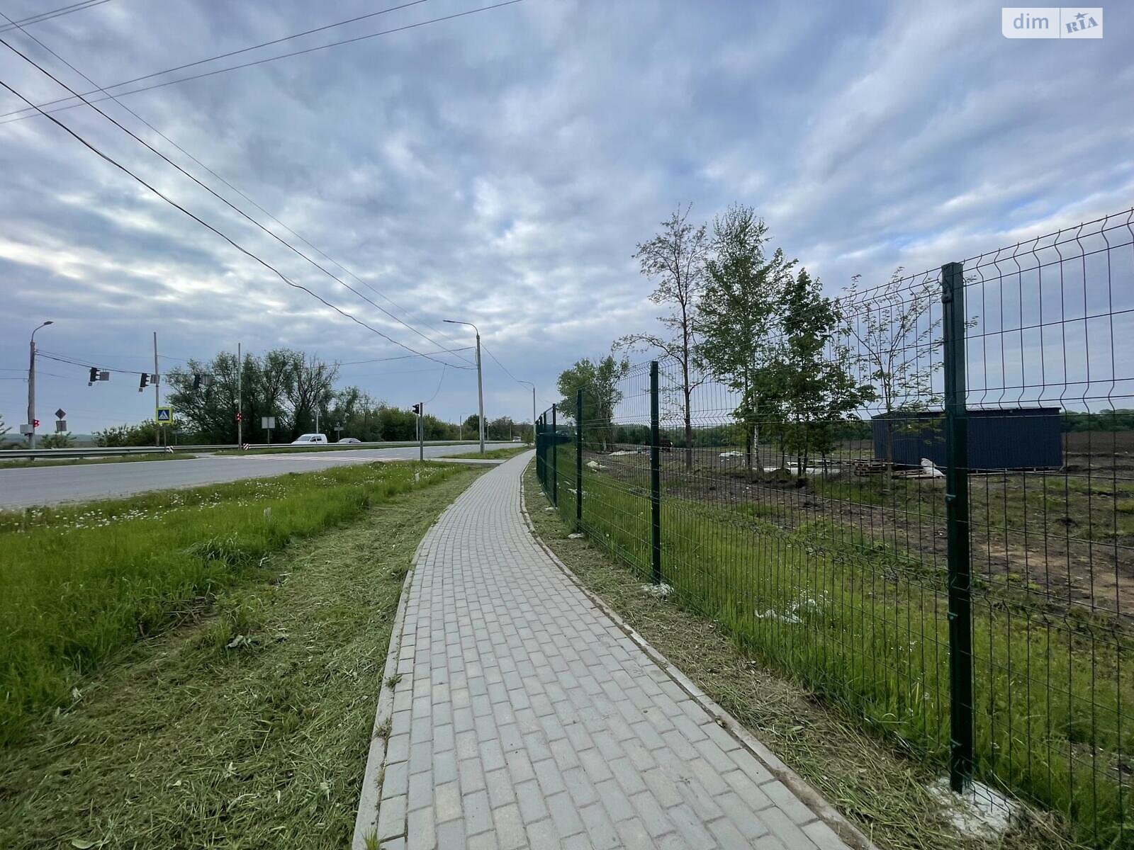Оренда землі комерційного призначення в Острові, ціна: 900 000 грн за об’єкт фото 1 Оренда землі комерційного призначення в Острові, ціна: 900 000 грн за об’єкт фото 1