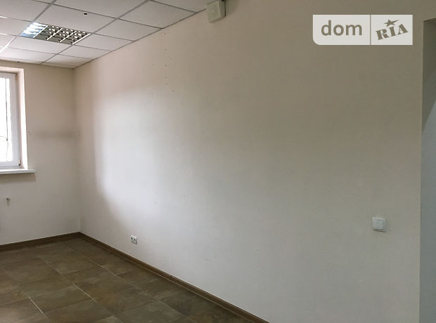 Торгова площа в Черкасах, здам в оренду по Шевченка бульвар, район Сєдова, ціна: 9 000 грн за об’єкт фото 1 Торгова площа в Черкасах, здам в оренду по Шевченка бульвар, район Сєдова, ціна: 9 000 грн за об’єкт фото 1