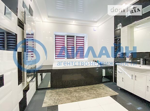 двухэтажный дом с ремонтом, 227 кв. м, кирпич. Продажа в Запорожье район Днепровский (Ленинский) фото 1 двухэтажный дом с ремонтом, 227 кв. м, кирпич. Продажа в Запорожье район Днепровский (Ленинский) фото 1