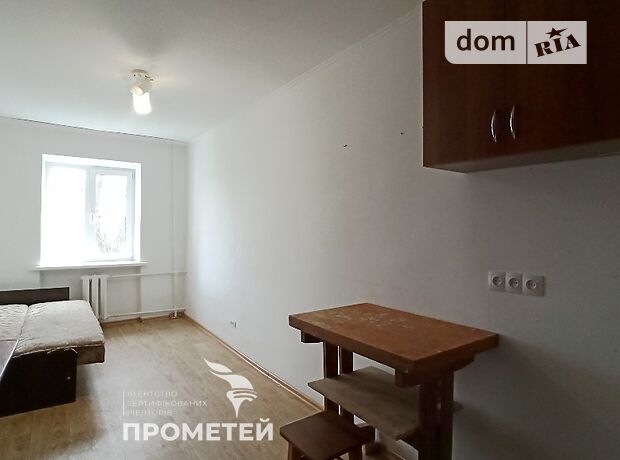 Кімната в Вінниці на вул. Свердлова в районі Свердловський масив на продаж фото 1 Кімната в Вінниці на вул. Свердлова в районі Свердловський масив на продаж фото 1