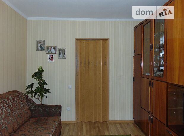 Кімната в Вінниці на вул. Василя Порика 45, в районі Вишенька на продаж фото 1 Кімната в Вінниці на вул. Василя Порика 45, в районі Вишенька на продаж фото 1