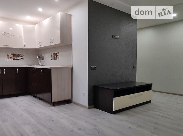 Продажа трехкомнатной квартиры в Черкассах, на Черновола улица 118/2, район Зеленая фото 1 Продажа трехкомнатной квартиры в Черкассах, на Черновола улица 118/2, район Зеленая фото 1