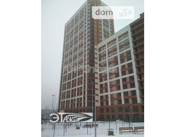 Продаж трикімнатної квартири в Києві на просп. Правди район Подільський фото 1 Продаж трикімнатної квартири в Києві на просп. Правди район Подільський фото 1