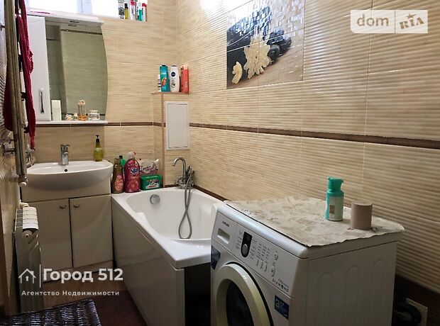 Продажа трехкомнатной квартиры в Николаеве, на ул. Большая Морская 17 район Центральный фото 1 Продажа трехкомнатной квартиры в Николаеве, на ул. Большая Морская 17 район Центральный фото 1