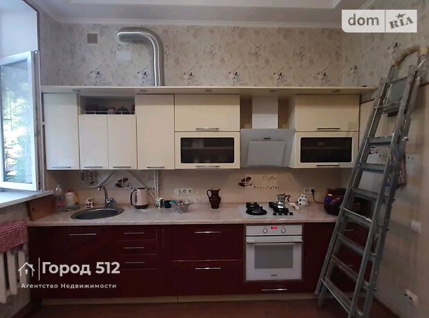 Продажа трехкомнатной квартиры в Николаеве, на ул. Большая Морская 17 район Центральный фото 1 Продажа трехкомнатной квартиры в Николаеве, на ул. Большая Морская 17 район Центральный фото 1