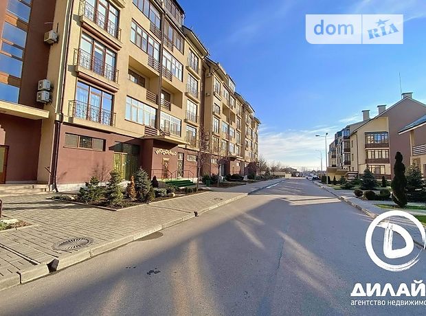 Продажа четырехкомнатной квартиры в Запорожье, на ул. Днепровские Пороги район Днепровский (Ленинский) фото 1 Продажа четырехкомнатной квартиры в Запорожье, на ул. Днепровские Пороги район Днепровский (Ленинский) фото 1