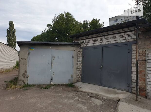 Бокс в гаражном комплексе под легковое авто, площадь 18 кв.м. фото 1 Бокс в гаражном комплексе под легковое авто, площадь 18 кв.м. фото 1