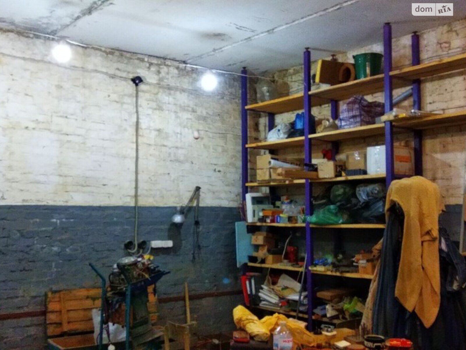 Место в гаражном кооперативе под легковое авто в Черкассах, площадь 100 кв.м. фото 1