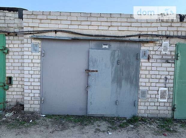 Бокс в гаражном комплексе под легковое авто, площадь 20 кв.м. фото 1 Бокс в гаражном комплексе под легковое авто, площадь 20 кв.м. фото 1