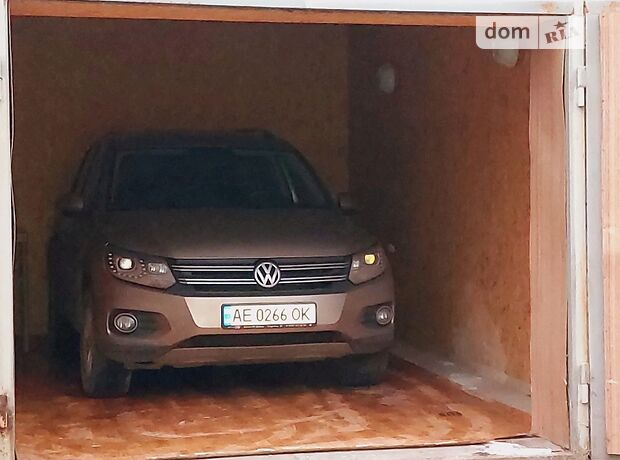 Бокс в гаражному комплексі під легкове авто в Дніпрі, площа 19 кв.м. фото 1 Бокс в гаражному комплексі під легкове авто в Дніпрі, площа 19 кв.м. фото 1