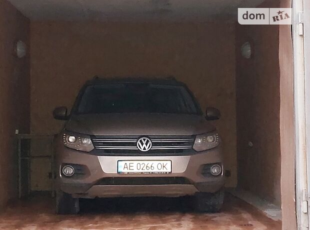 Бокс в гаражному комплексі під легкове авто в Дніпрі, площа 19 кв.м. фото 1 Бокс в гаражному комплексі під легкове авто в Дніпрі, площа 19 кв.м. фото 1