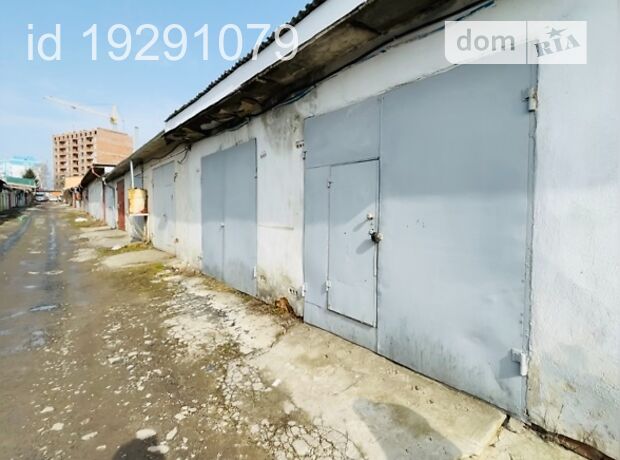 Бокс в гаражном комплексе под бус, площадь 36 кв.м. фото 1 Бокс в гаражном комплексе под бус, площадь 36 кв.м. фото 1