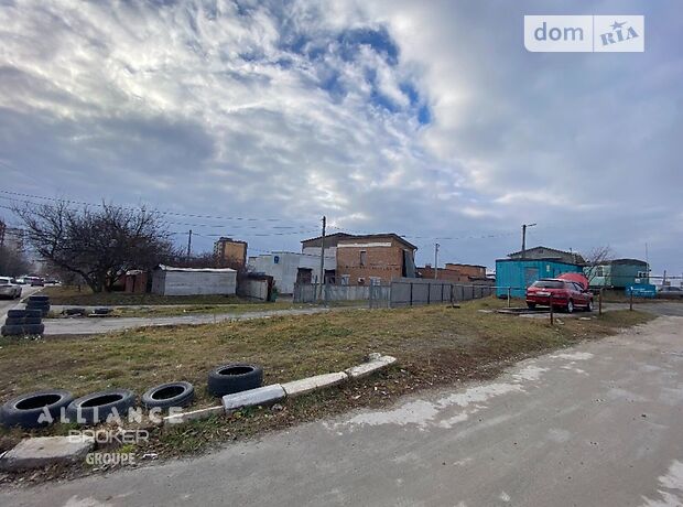 Бокс в гаражном комплексе под легковое авто, площадь 20 кв.м. фото 1 Бокс в гаражном комплексе под легковое авто, площадь 20 кв.м. фото 1