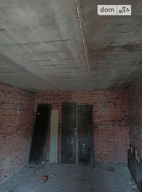 Бокс в гаражному комплексі універсальний в Хмельницькому, площа 40 кв.м. фото 1 Бокс в гаражному комплексі універсальний в Хмельницькому, площа 40 кв.м. фото 1