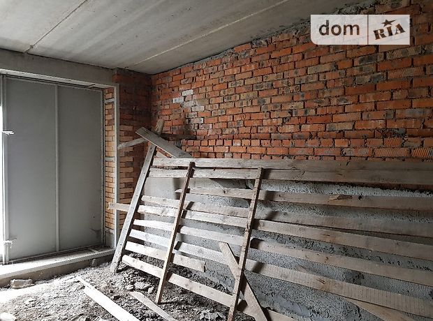 Бокс в гаражном комплексе под легковое авто, площадь 18 кв.м. фото 1 Бокс в гаражном комплексе под легковое авто, площадь 18 кв.м. фото 1
