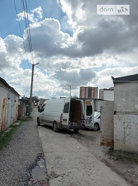 Бокс в гаражном комплексе под легковое авто, площадь 19 кв.м. фото 1 Бокс в гаражном комплексе под легковое авто, площадь 19 кв.м. фото 1