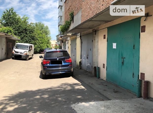 Бокс в гаражному комплексі універсальний в Хмельницькому, площа 40 кв.м. фото 1 Бокс в гаражному комплексі універсальний в Хмельницькому, площа 40 кв.м. фото 1