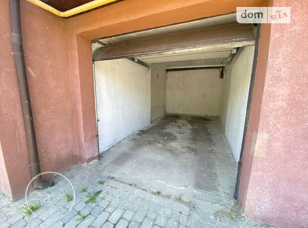 Бокс в гаражном комплексе под легковое авто, площадь 19 кв.м. фото 1 Бокс в гаражном комплексе под легковое авто, площадь 19 кв.м. фото 1