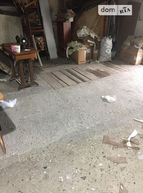 Бокс в гаражном комплексе под легковое авто, площадь 48 кв.м. фото 1 Бокс в гаражном комплексе под легковое авто, площадь 48 кв.м. фото 1