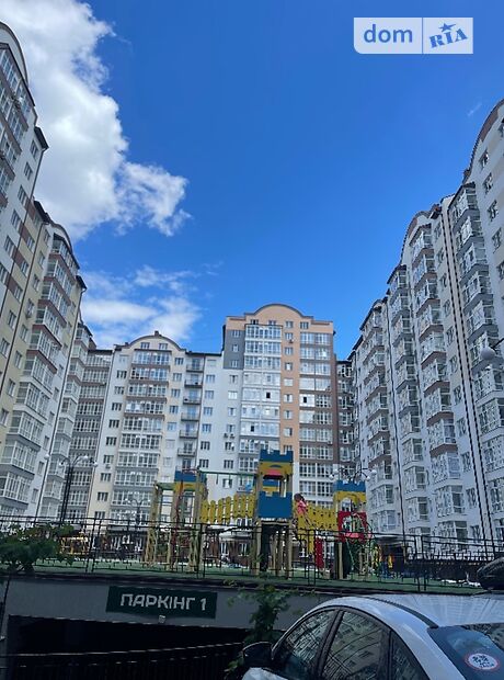 Бокс в гаражном комплексе под легковое авто, площадь 25 кв.м. фото 1 Бокс в гаражном комплексе под легковое авто, площадь 25 кв.м. фото 1