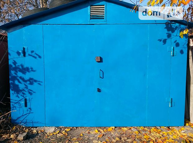 Бокс в гаражном комплексе под легковое авто, площадь 18 кв.м. фото 1 Бокс в гаражном комплексе под легковое авто, площадь 18 кв.м. фото 1
