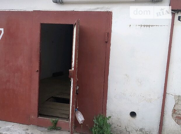 Бокс в гаражном комплексе под легковое авто, площадь 26 кв.м. фото 1 Бокс в гаражном комплексе под легковое авто, площадь 26 кв.м. фото 1
