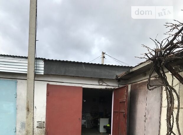 Бокс в гаражном комплексе под легковое авто, площадь 48 кв.м. фото 1 Бокс в гаражном комплексе под легковое авто, площадь 48 кв.м. фото 1
