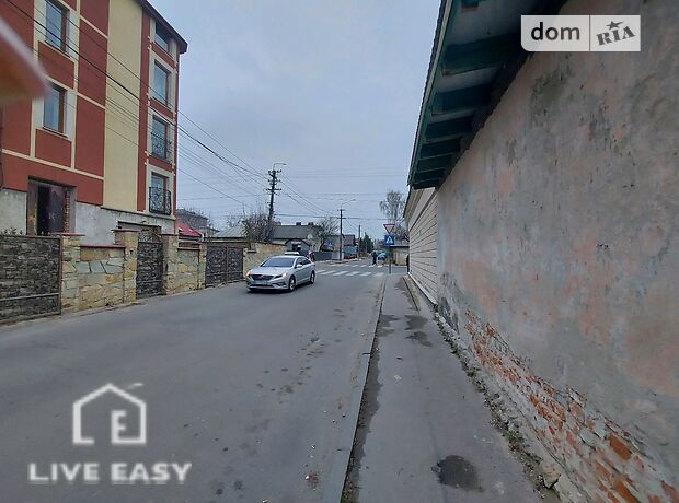 Бокс в гаражном комплексе универсальный, площадь 150 кв.м. фото 1 Бокс в гаражном комплексе универсальный, площадь 150 кв.м. фото 1
