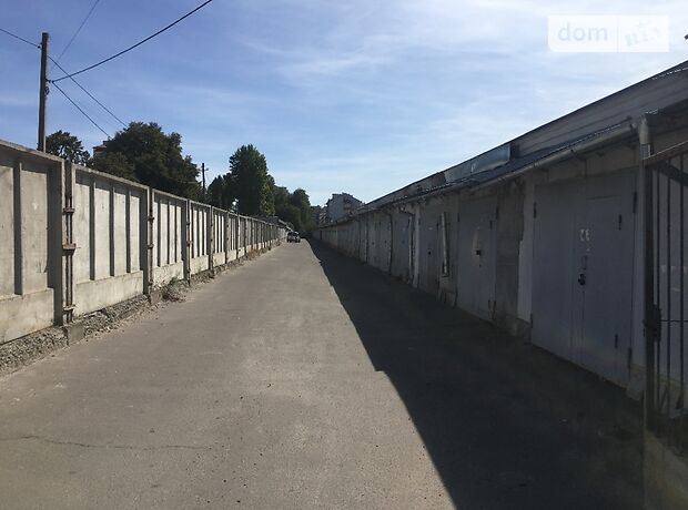 Бокс в гаражном комплексе под легковое авто, площадь 38 кв.м. фото 1 Бокс в гаражном комплексе под легковое авто, площадь 38 кв.м. фото 1
