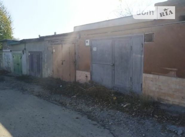 Бокс в гаражном комплексе под легковое авто, площадь 30 кв.м. фото 1 Бокс в гаражном комплексе под легковое авто, площадь 30 кв.м. фото 1