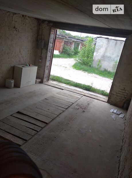 Место в гаражном кооперативе универсальный в Тернополе, площадь 50 кв.м. фото 1