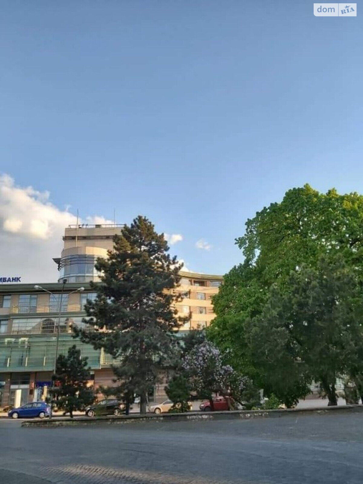 Место в гаражном кооперативе под легковое авто в Ужгороде, площадь 16 кв.м. фото 1