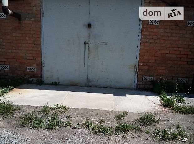 Бокс в гаражном комплексе под легковое авто, площадь 24 кв.м. фото 1 Бокс в гаражном комплексе под легковое авто, площадь 24 кв.м. фото 1