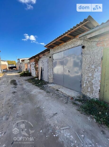 Бокс в гаражному комплексі під бус в Вінниці, площа 24 кв.м. фото 1 Бокс в гаражному комплексі під бус в Вінниці, площа 24 кв.м. фото 1