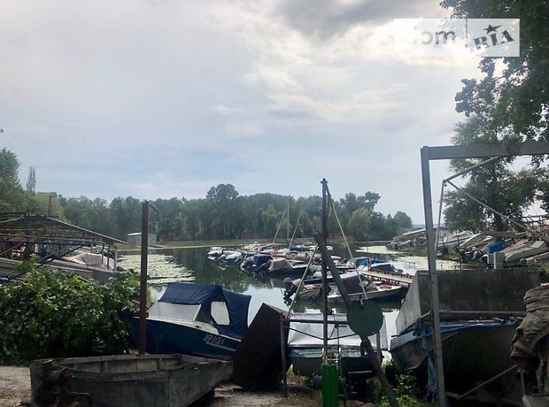 Бокс в гаражном комплексе под катер / яхту, площадь 25 кв.м. фото 1 Бокс в гаражном комплексе под катер / яхту, площадь 25 кв.м. фото 1