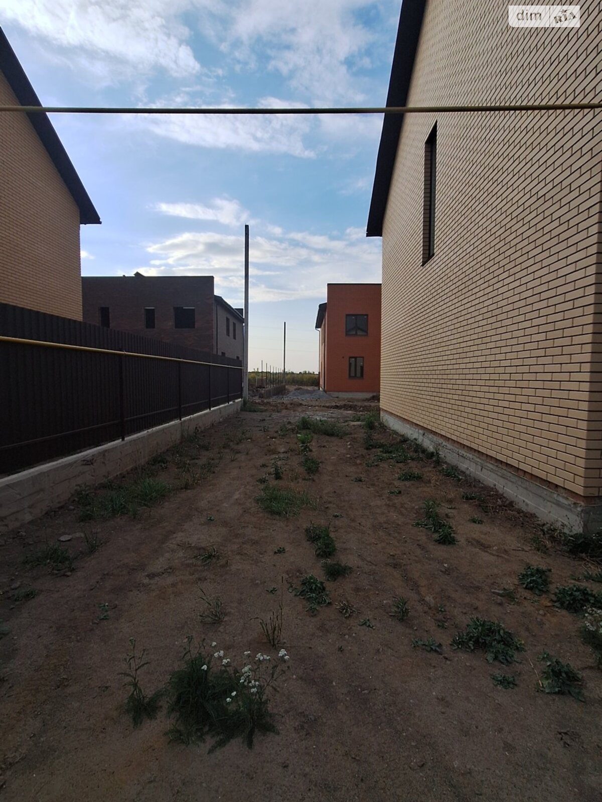 Продажа части дома в Агрономичном, 4 комнаты фото 1 Продажа части дома в Агрономичном, 4 комнаты фото 1