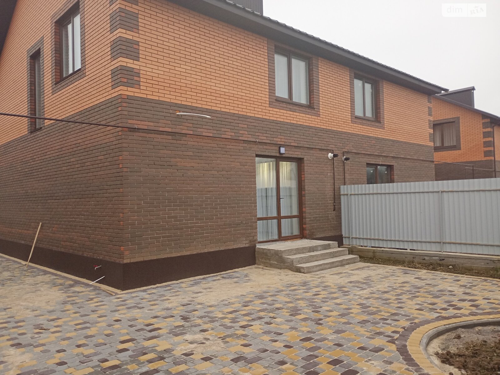 Продаж частини будинку в Агрономічному, 4 кімнати фото 1 Продаж частини будинку в Агрономічному, 4 кімнати фото 1