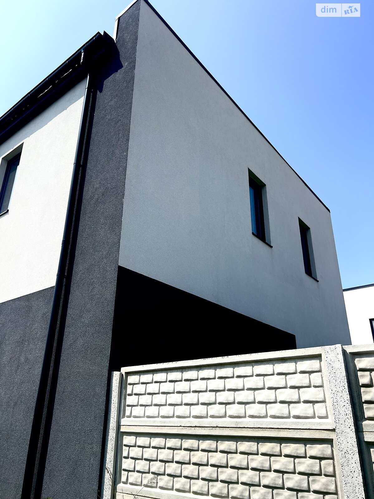 Продажа части дома в Белой Кринице, массив Крыныченька, 3 комнаты фото 1 Продажа части дома в Белой Кринице, массив Крыныченька, 3 комнаты фото 1